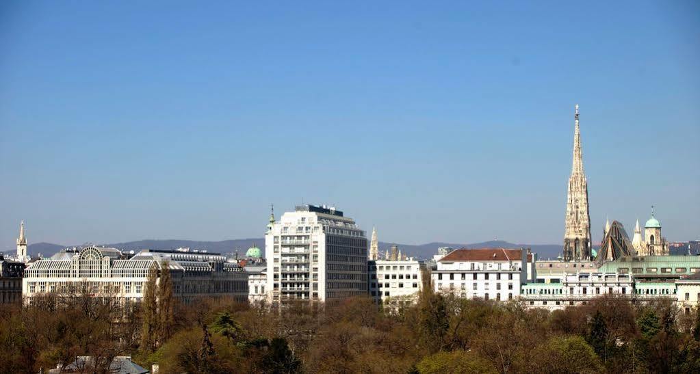 Hotel Goldene Spinne Виена Екстериор снимка